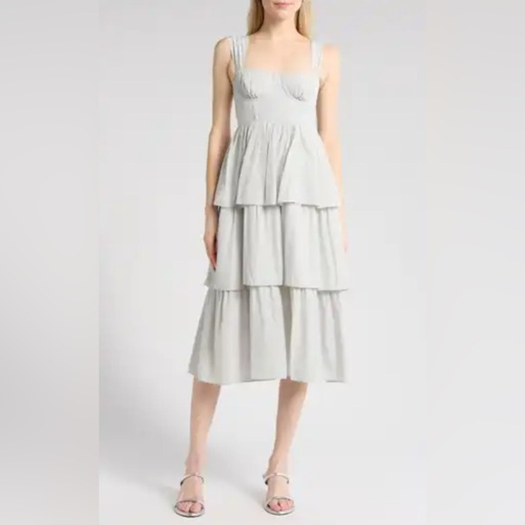 WeWoreWhat Light Gray / Light Blue Tiered Midi Size 6 - Picture 1 of 8